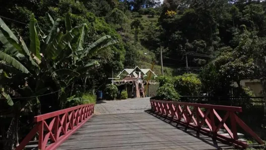 Lote/Terreno à venda, 3915m² no Itaipava, Petrópolis