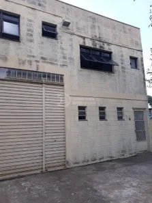 Galpão/Depósito/Armazém à venda, 250m² no Vila Domitila, São Paulo