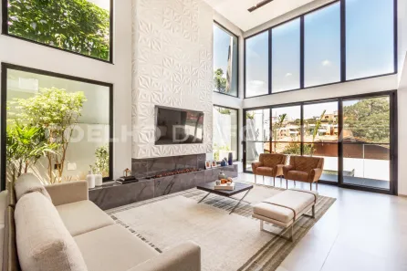 Casa de Condomínio com 4 Quartos à venda, 511m² no Jardim Vitória Régia, São Paulo