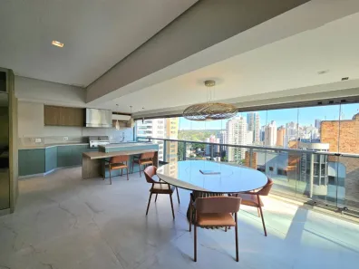 Apartamento com 2 Quartos à venda, 192m² no Campo Belo, São Paulo