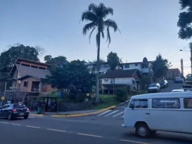 Lote/Terreno à venda, 550m² no Centro, Gramado