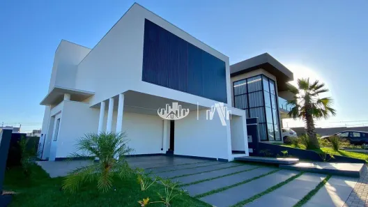 Casa de Condomínio com 3 Quartos à venda, 235m² no Jardim Morumbi, Londrina