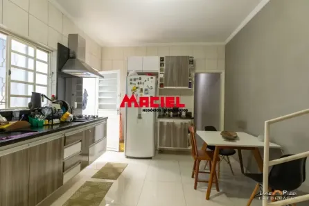 Sobrado com 3 Quartos à venda, 125m² no Jardim Oriente, São José dos Campos