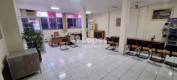 Ponto Comercial à venda, 499m² no Vila Isabel, Rio de Janeiro