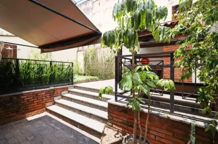 Casa com 3 Quartos à venda, 250m² no Jardim Leonor, São Paulo