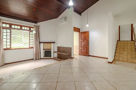 Casa com 5 Quartos à venda, 282m² no Trindade, Florianópolis