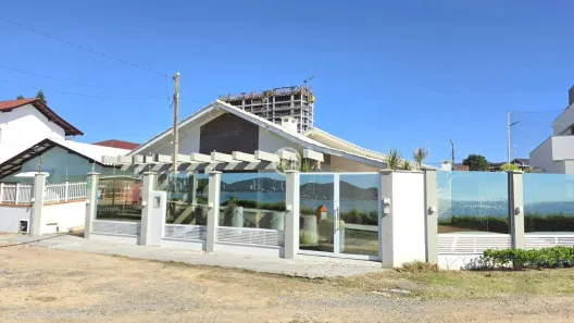 Casa com 4 Quartos à venda, 25000m² no Centro, Penha