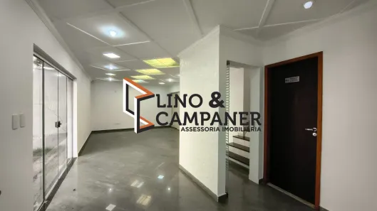 Casa com 1 Quarto para alugar, 350m² no Centro, Londrina