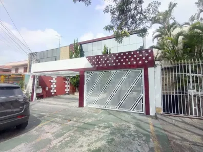Imóvel Comercial com 7 Quartos para alugar, 400m² no Jardim Bonfiglioli, São Paulo