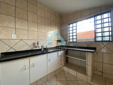 Casa com 3 Quartos à venda, 96m² no Vila Maria, Botucatu