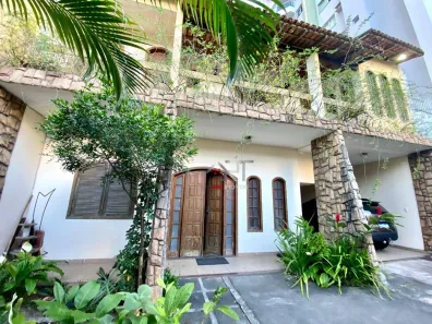 Casa com 4 Quartos à venda, 540m² no Itapuã, Vila Velha