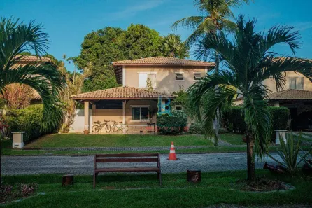 Casa de Condomínio com 3 Quartos à venda, 250m² no Coaçu, Eusébio