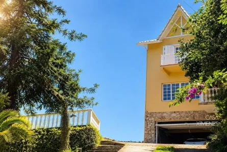 Casa com 4 Quartos à venda, 351m² no Retiro, Petrópolis