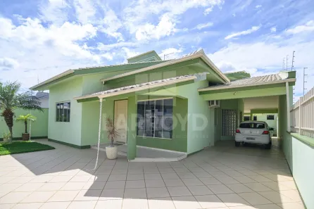 Casa com 4 Quartos à venda, 244m² no Recife, Tubarão