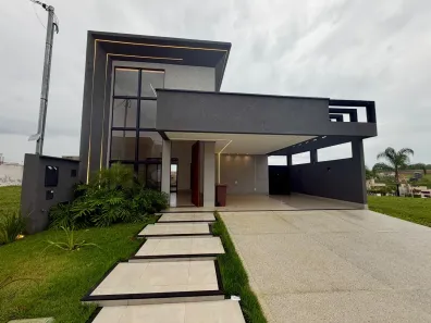 Casa de Condomínio com 3 Quartos à venda, 160m² no Jardins Capri, Senador Canedo