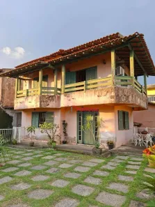 Casa com 4 Quartos à venda, 358m² no Granja dos Cavaleiros, Macaé