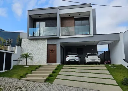 Casa de Condomínio com 3 Quartos à venda, 318m² no Cézar de Souza, Mogi das Cruzes