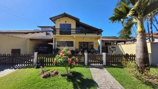 Casa de Condomínio com 3 Quartos à venda, 237m² no Mar Verde, Caraguatatuba