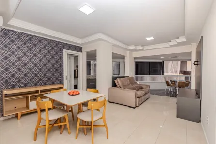 Apartamento com 3 Quartos para alugar, 146m² no Centro, Balneário Camboriú