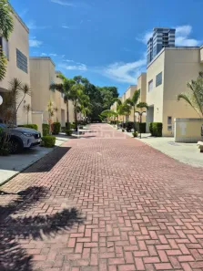 Casa de Condomínio com 2 Quartos à venda, 96m² no Ortizes, Valinhos