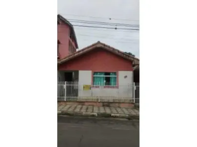 Casa com 3 Quartos à venda, 128m² no Vila Bela Vista, Capão Bonito