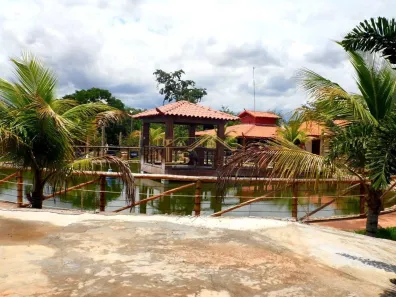 Fazenda/Sítio com 7 Quartos à venda, 1500m² no Área Rural de Montes Claros, Montes Claros