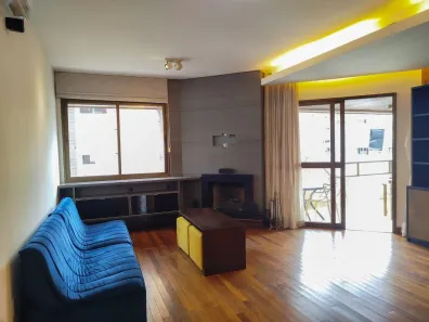 Apartamento com 3 Quartos para alugar, 145m² no Moinhos de Vento, Porto Alegre