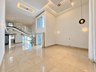 Sobrado com 5 Quartos à venda, 660m² no Jardins Milão, Goiânia