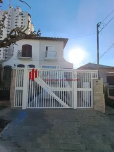 Sobrado com 3 Quartos à venda, 244m² no Vila Moinho Velho, São Paulo