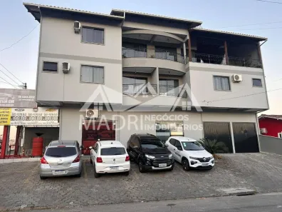 Apartamento com 2 Quartos para alugar, 70m² no Madri, Palhoça