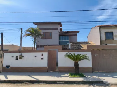 Casa com 4 Quartos à venda, 300m² no Goitacazes, Campos dos Goytacazes