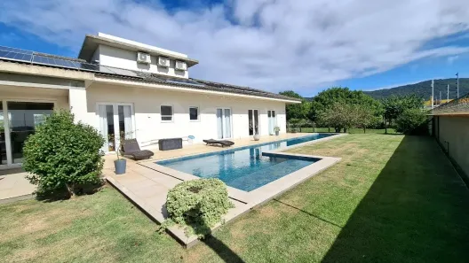 Casa de Condomínio com 3 Quartos à venda, 304m² no Rio Tavares, Florianópolis