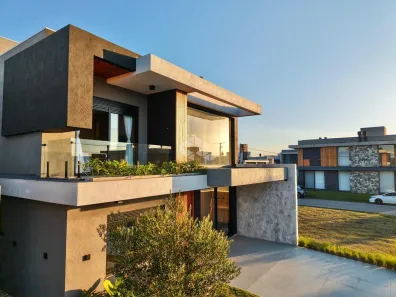 Casa de Condomínio com 4 Quartos à venda, 211m² no XANGRI-LÁ, Xangri-lá