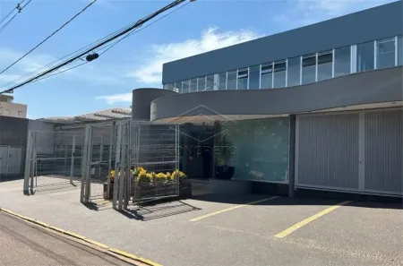 Prédio Comercial para alugar, 1361m² no Centro, Bauru