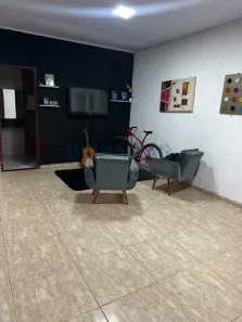 Casa com 3 Quartos para alugar, 400m² no Recanto das Emas, Brasília