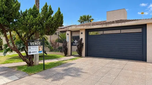 Casa de Condomínio com 3 Quartos à venda, 285m² no Parque Alvorada, Dourados
