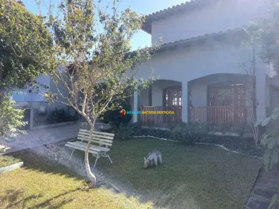 Casa de Condomínio com 4 Quartos à venda, 210m² no Maitinga, Bertioga