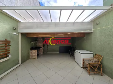 Sobrado com 4 Quartos à venda, 164m² no Jardim Adriana, Guarulhos