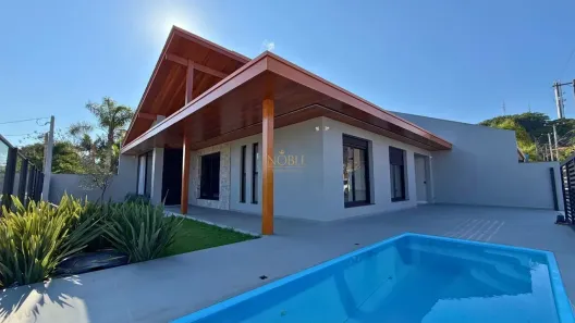 Casa com 3 Quartos à venda, 180m² no Torres, Torres