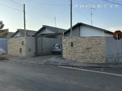 Casa com 2 Quartos à venda, 160m² no Jardim Stracini, Taquaritinga