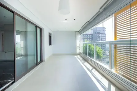 Apartamento com 3 Quartos à venda, 137m² no Jardim das Acácias, São Paulo
