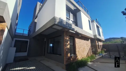 Sobrado com 3 Quartos à venda, 115m² no Ferraz, Garopaba