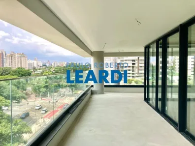 Apartamento com 3 Quartos à venda, 238m² no Ibirapuera, São Paulo