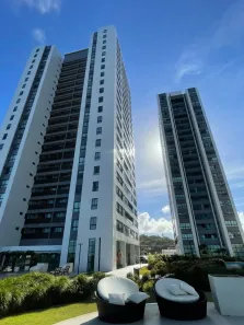 Apartamento com 2 Quartos para alugar, 84m² no Jacarecica, Maceió