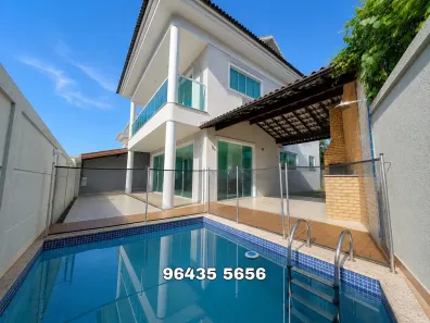 Casa de Condomínio com 4 Quartos para alugar, 250m² no Vargem Pequena, Rio de Janeiro