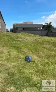 Lote/Terreno à venda, 300m² no Jardins Bolonha, Senador Canedo