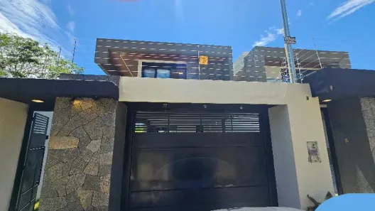 Sobrado com 3 Quartos à venda, 223m² no Jardim Atlântico, Goiânia