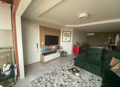 Apartamento com 3 Quartos à venda, 136m² no Vila São Vicente, São Paulo
