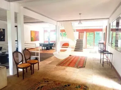 Casa com 4 Quartos à venda, 658m² no Itacoatiara, Niterói