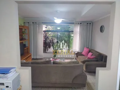 Sobrado com 3 Quartos à venda, 250m² no Vila Metalúrgica, Santo André
